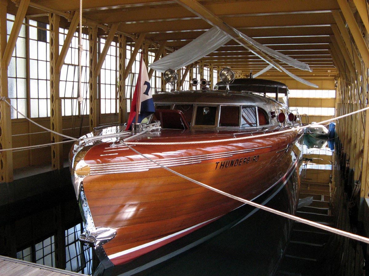 Thunderbird Yacht