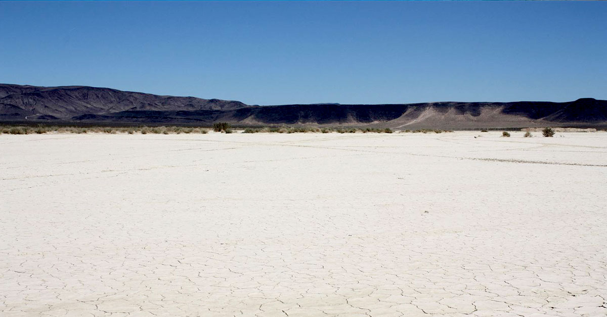 Empty desert area of Jean Dry Lake Bed